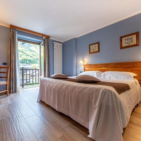 Hotel Du Glacier La Thuile Εξωτερικό φωτογραφία