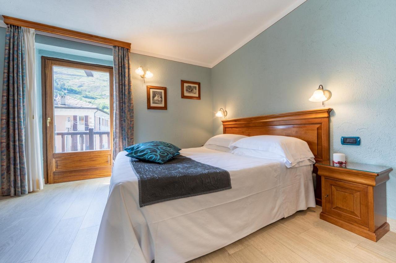 Hotel Du Glacier La Thuile Εξωτερικό φωτογραφία