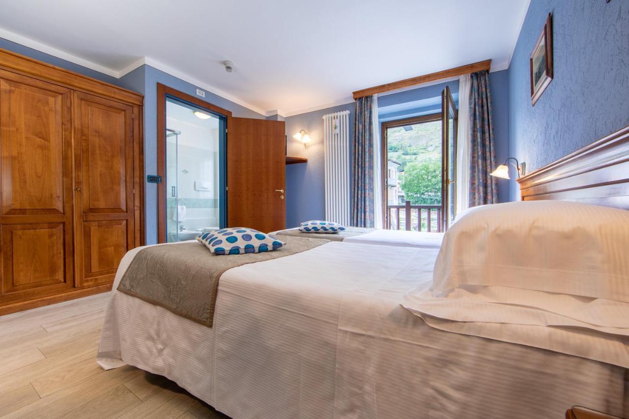 Hotel Du Glacier La Thuile Εξωτερικό φωτογραφία